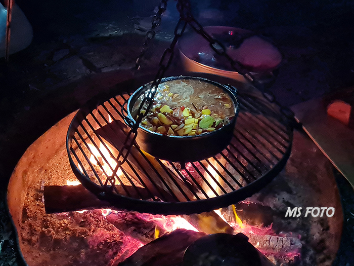 20251018_193607 20251018_193607