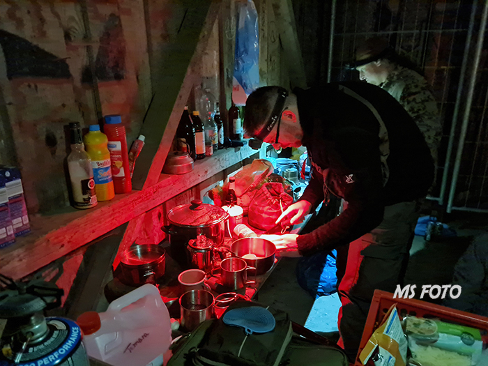 20251018_194149 20251018_194149