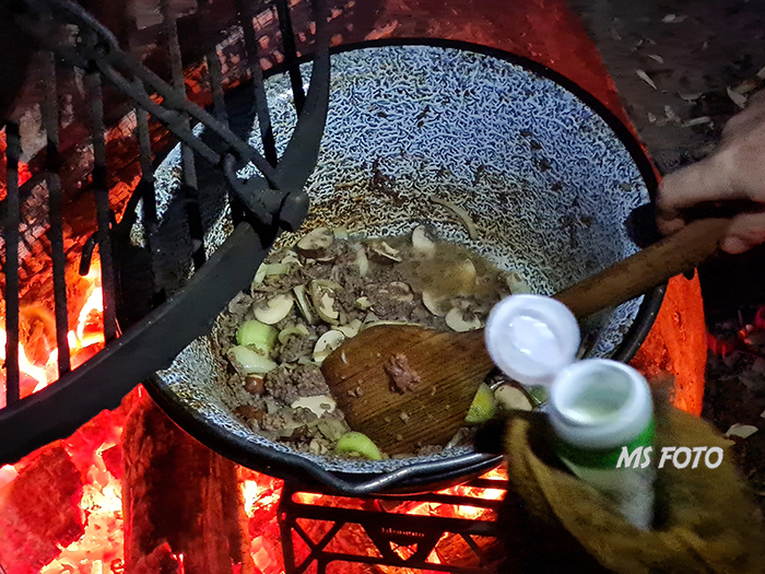 20251018_195954 20251018_195954